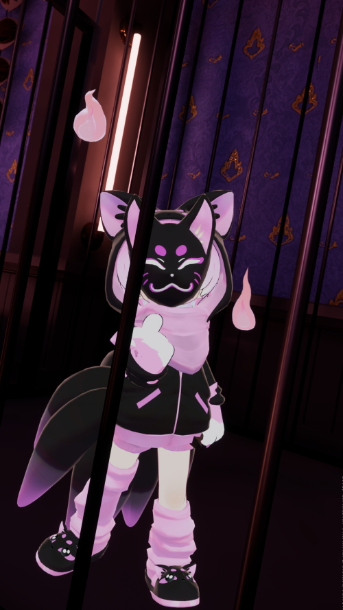VRChat_2025-10-24_19-13-10.578_3840x2160.png
