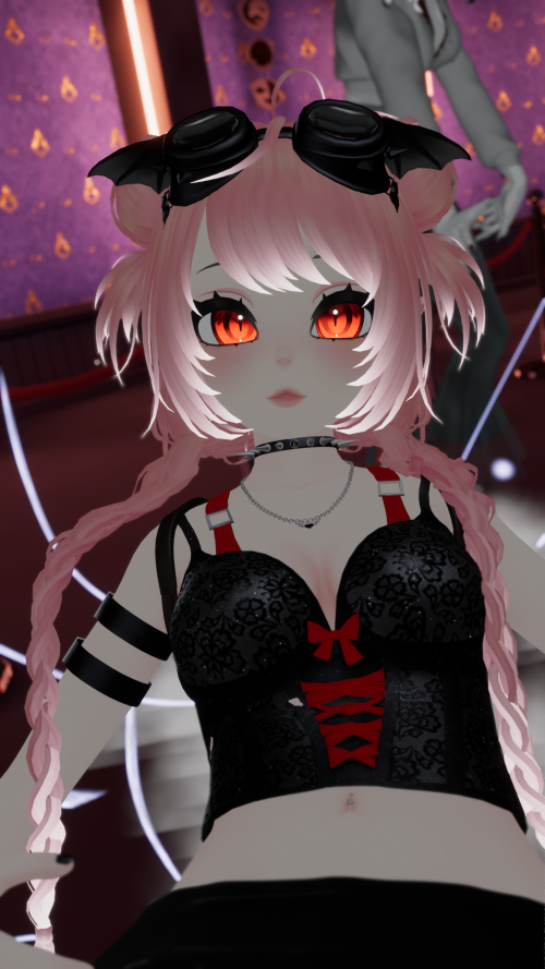 VRChat_2025-10-24_19-16-24.847_3840x2160.png