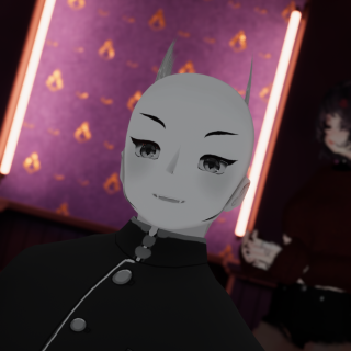 VRChat_2025-10-24_19-18-31.950_3840x2160