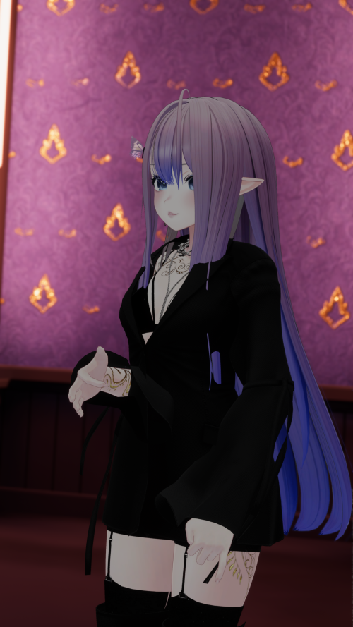 VRChat_2025-10-24_19-18-58.519_3840x2160.png
