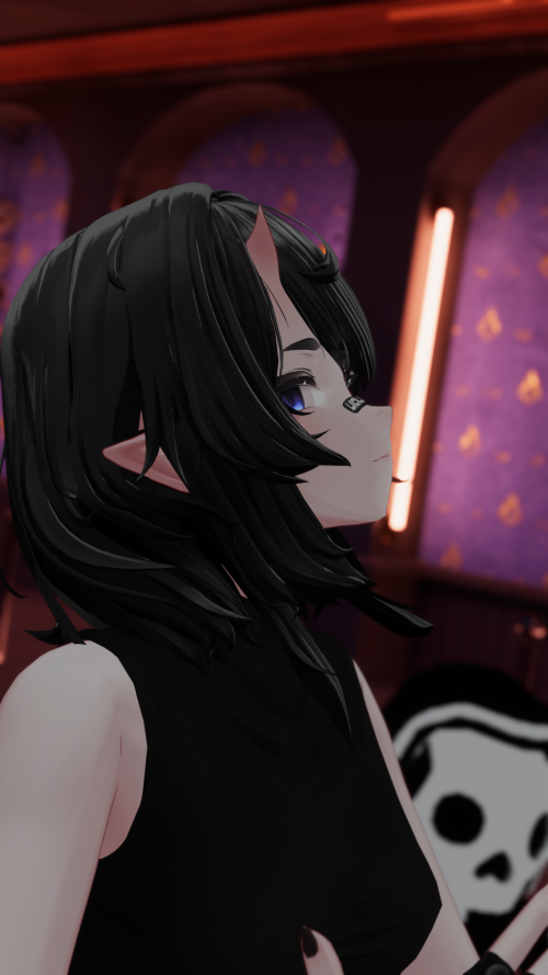 VRChat_2025-10-24_19-37-23.456_3840x2160.png