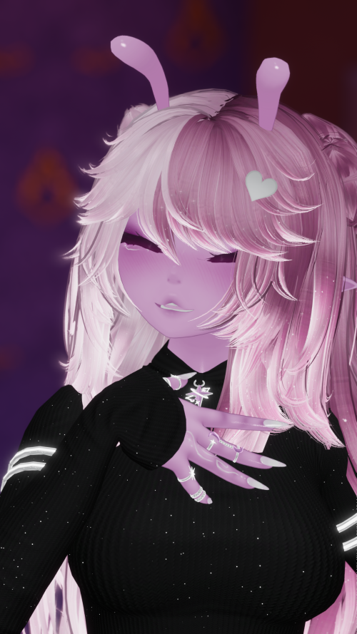 VRChat_2025-10-24_20-17-39.322_3840x2160.png