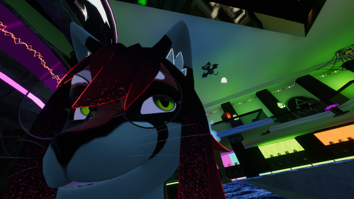 VRChat_2025-10-24_20-43-14.733_2560x1440.png