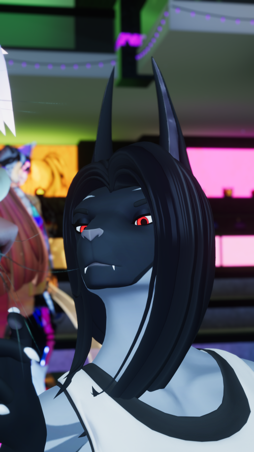VRChat_2025-10-24_21-09-29.012_3840x2160.png