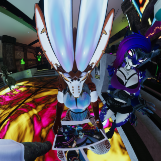 VRChat_2025-10-24_21-19-36.430_3840x2160