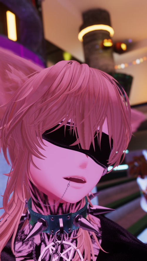 VRChat_2025-10-24_23-18-39.846_3840x2160.png