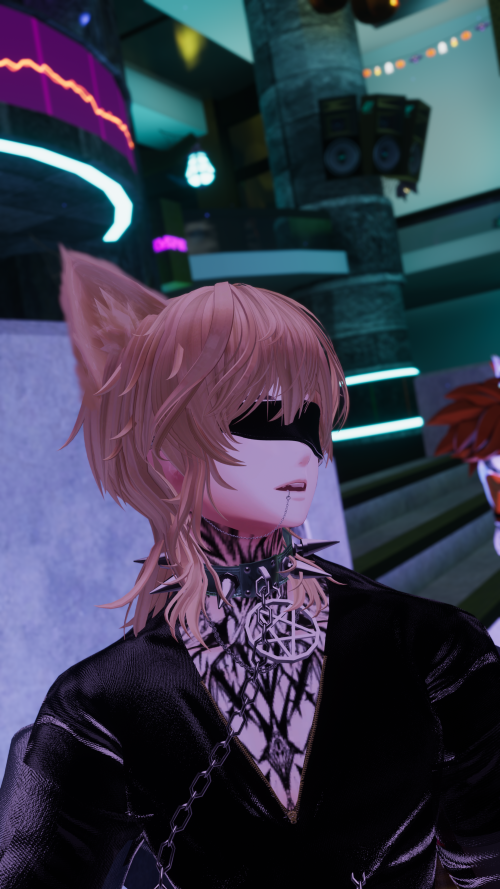 VRChat_2025-10-24_23-18-51.324_3840x2160.png