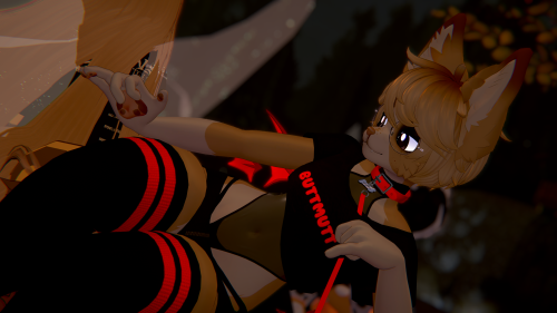 VRChat_2025-10-25_23-12-48.796_3840x2160_wrld_a5a668dc-6147-4b23-8619-2ed6979f9928.png