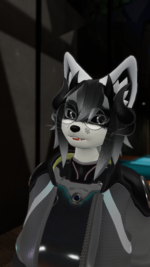 VRChat_2025-11-02_16-25-23.699_2160x3840.png
