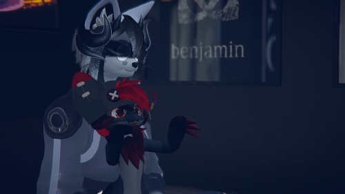VRChat_2025-11-02_18-49-01.743_3840x2160.png