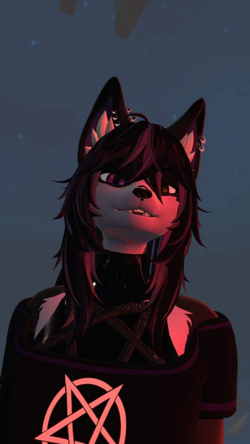 VRChat_2025-11-07_20-55-34.162_2160x3840.png