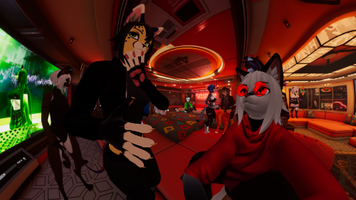 VRChat_2025-11-15_21-20-44.032_7680x4320.png