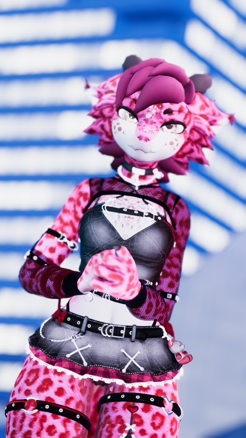 VRChat_2025-11-21_20-29-25.965_1440x2560.png
