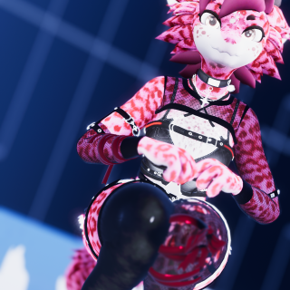 VRChat_2025-11-21_20-30-37.303_1440x2560