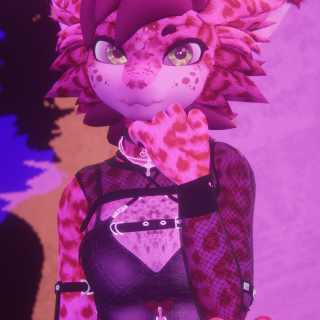 VRChat_2025-11-21_21-20-38.205_1440x2560