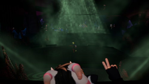 VRChat_2025-11-21_14-16-14.478_3840x2160_wrld_e5de9a56-fccd-4e79-bdfa-971a0afa5ef1.png