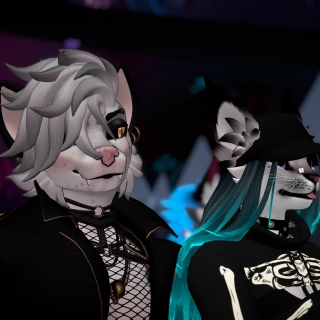 VRChat_2025-11-22_16-11-46.060_3840x2160_wrld_e5de9a56-fccd-4e79-bdfa-971a0afa5ef1