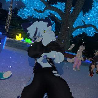 VRChat_2025-11-24_20-49-38.366_1920x1080