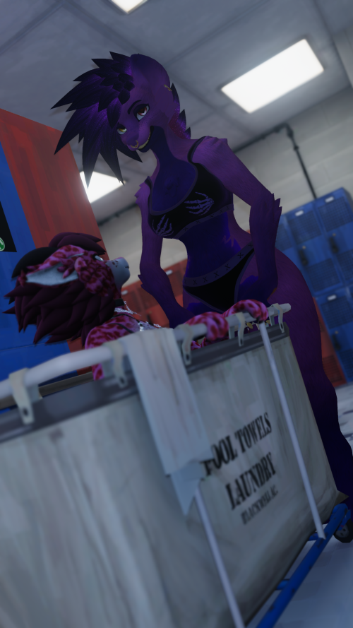 VRChat_2025-11-25_18-32-18.994_1440x2560.png