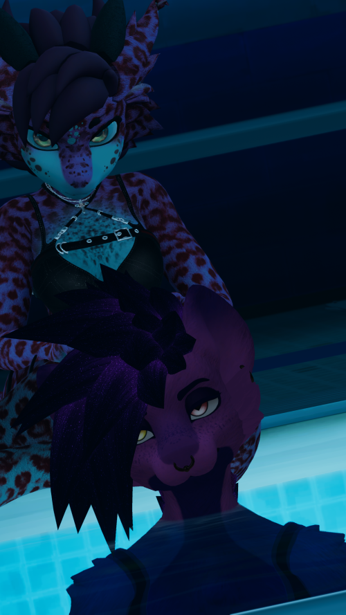 VRChat_2025-11-25_18-38-55.373_1440x2560.png
