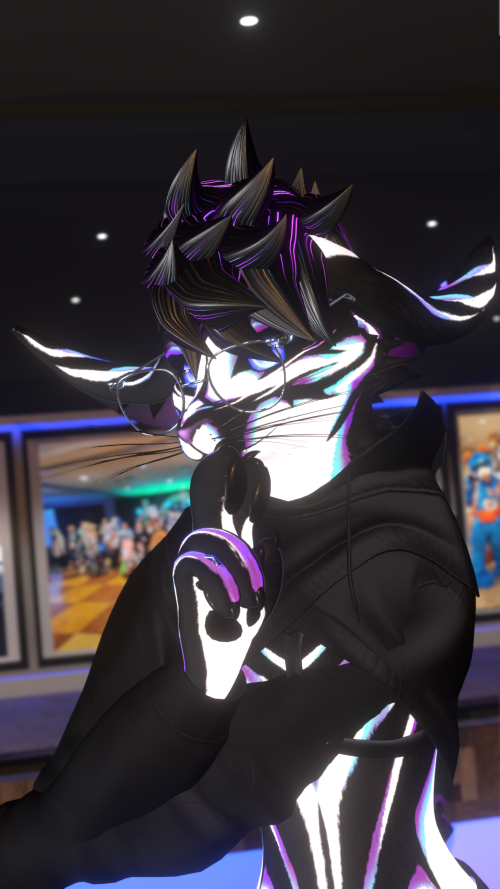 VRChat_2025-12-08_01-03-32.970_3840x2160.png