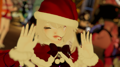 VRChat_2025-12-12_17-10-00.311_3840x2160.png