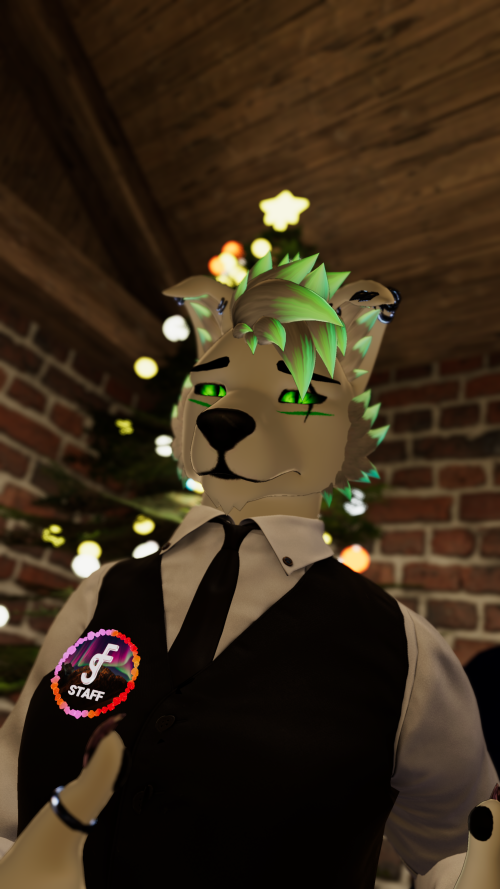 VRChat_2025-12-12_21-27-09.979_2160x3840.png