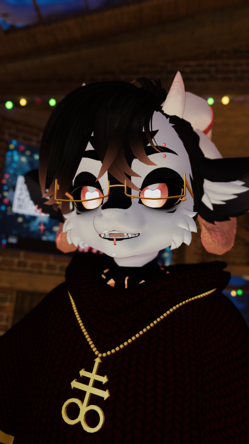 VRChat_2025-12-12_23-00-39.011_2160x3840.png