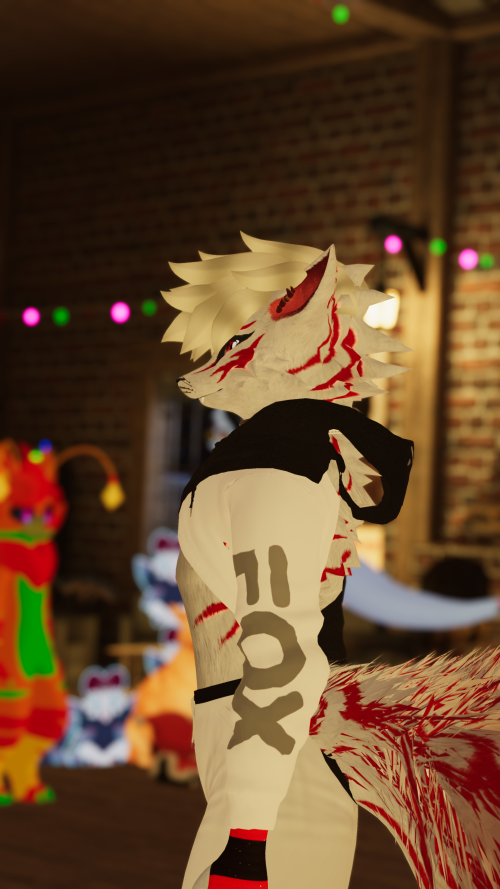 VRChat_2025-12-12_23-04-55.278_2160x3840.png