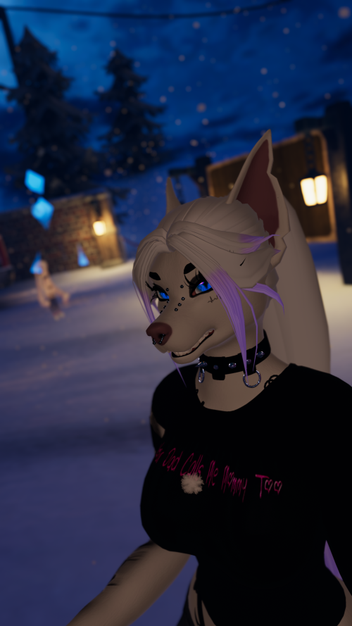 VRChat_2025-12-12_23-25-14.638_2160x3840.png