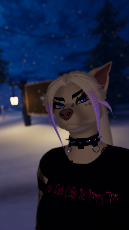 VRChat_2025-12-12_23-25-20.675_2160x3840.png