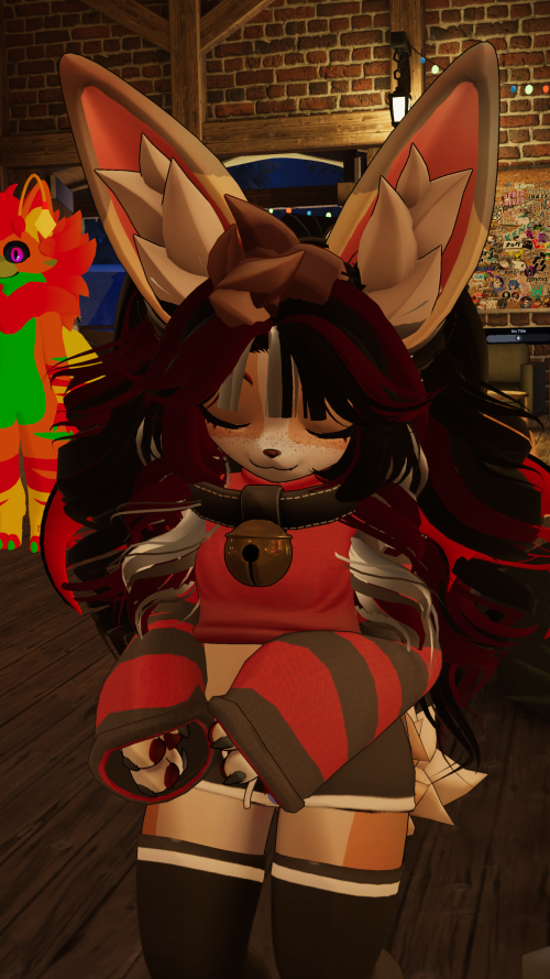 VRChat_2025-12-12_23-30-12.027_2160x3840.png