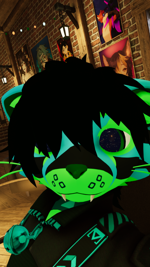 VRChat_2025-12-12_23-33-27.370_2160x3840.png