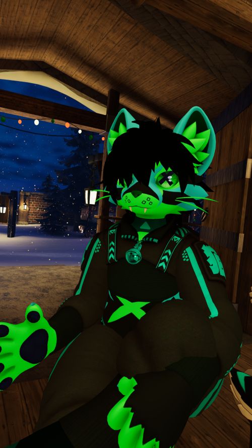 VRChat_2025-12-12_23-58-33.921_2160x3840.png