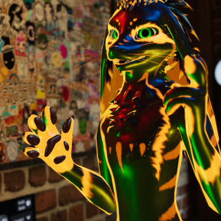 VRChat_2025-12-13_00-01-10.782_2160x3840