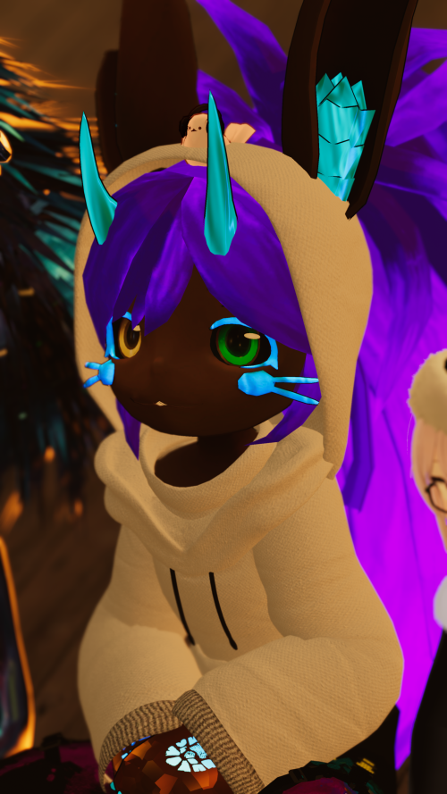 VRChat_2025-12-13_00-04-52.709_2160x3840.png