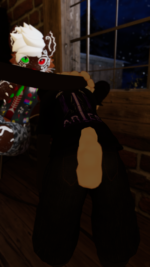 VRChat_2025-12-13_00-25-30.727_2160x3840.png