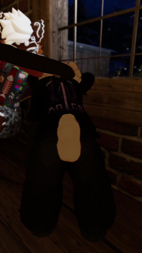 VRChat_2025-12-13_00-25-31.806_2160x3840.png