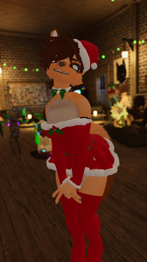 VRChat_2025-12-13_00-44-47.726_2160x3840.png