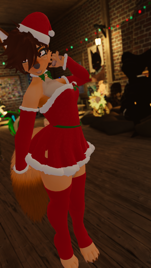 VRChat_2025-12-13_00-44-50.280_2160x3840.png