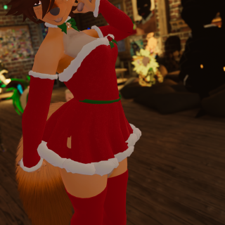 VRChat_2025-12-13_00-44-50.280_2160x3840