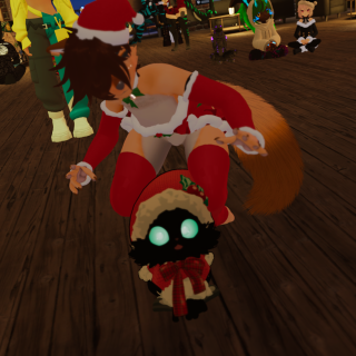 VRChat_2025-12-13_00-45-15.981_2160x3840