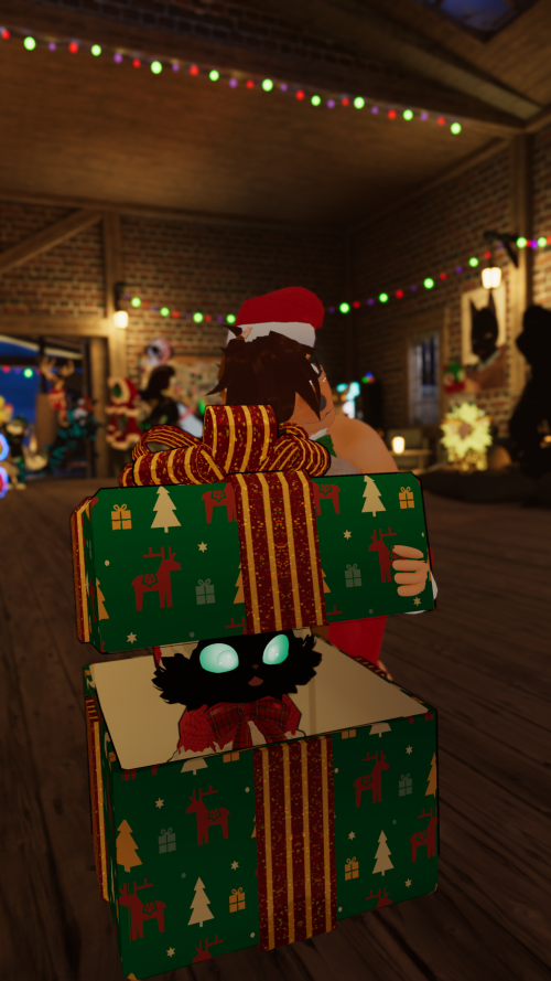 VRChat_2025-12-13_00-46-27.177_2160x3840.png