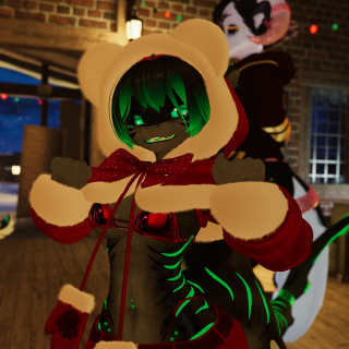 VRChat_2025-12-13_00-46-51.479_2160x3840