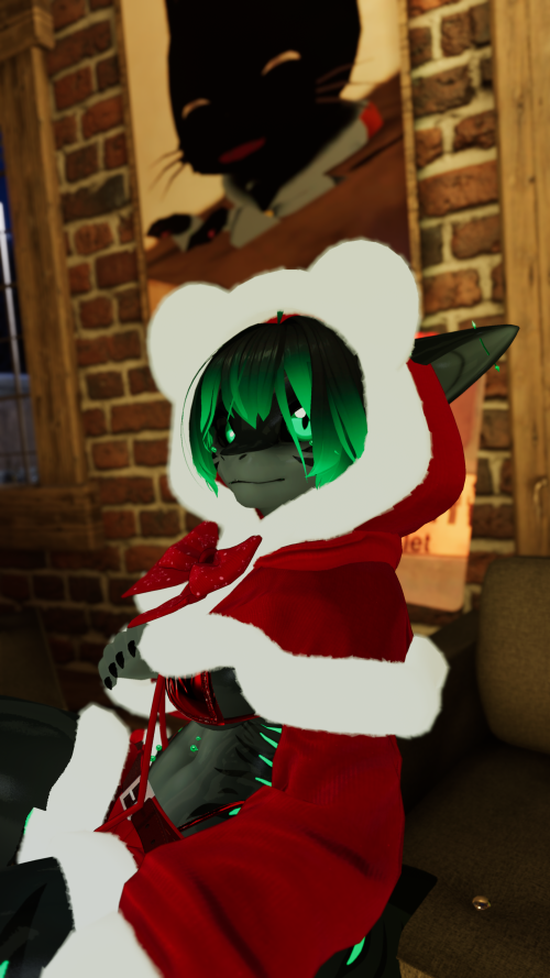 VRChat_2025-12-13_01-07-14.804_2160x3840.png