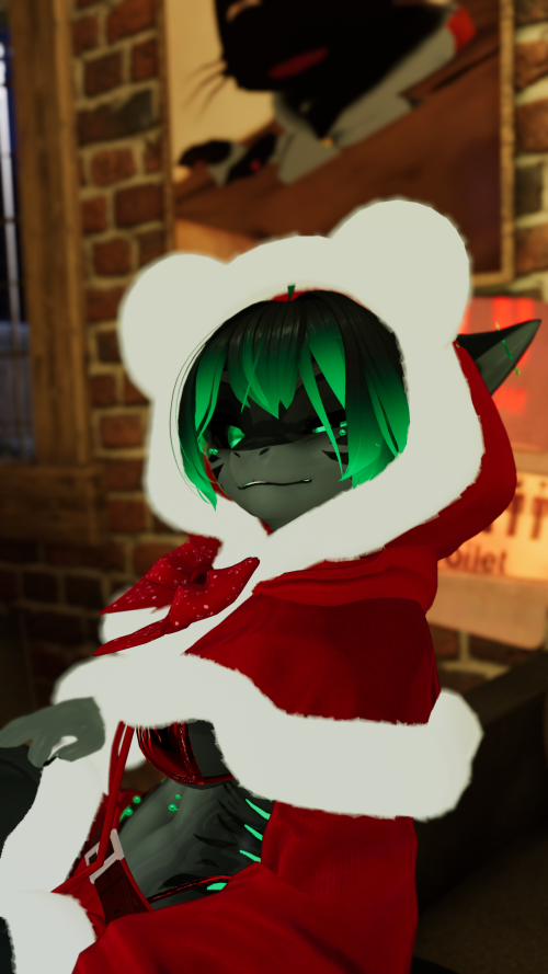 VRChat_2025-12-13_01-07-25.809_2160x3840.png