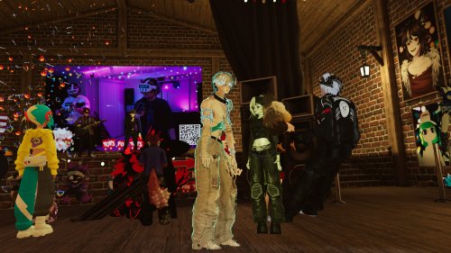 VRChat_2025-12-13_02-09-27.062_3840x2160.png