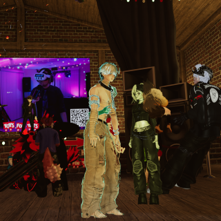 VRChat_2025-12-13_02-09-27.062_3840x2160