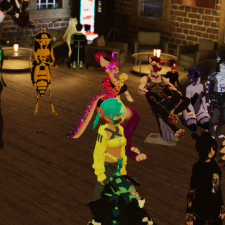 VRChat_2025-12-13_02-25-25.919_3840x2160