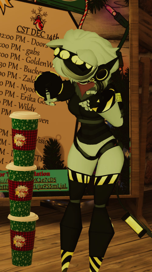 VRChat_2025-12-13_03-18-02.714_2160x3840.png